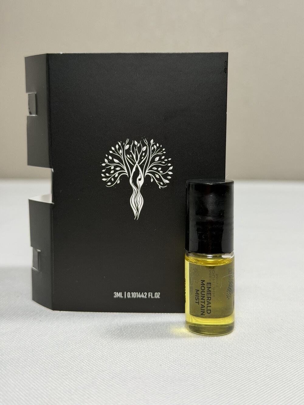 Eternal Perfume Oils 3 ml Sample EMERALD MOUNTAIN MIST In Roller Bottle
